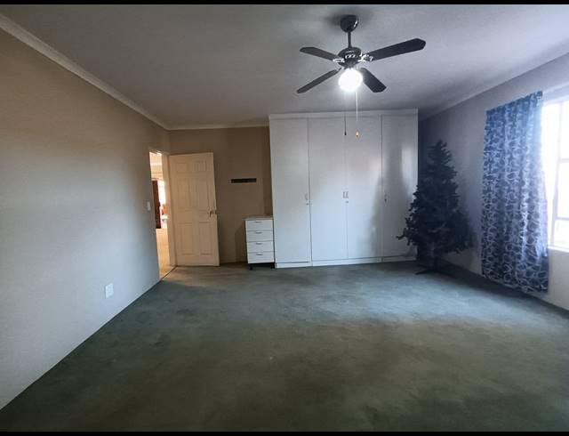 3 BEDROOM HOUSE FOR SALE IN DREAMLANDS